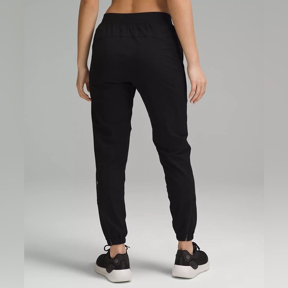 LuluLemon Adapted State High-Rise Jogger in Black - Picture 2 of 8